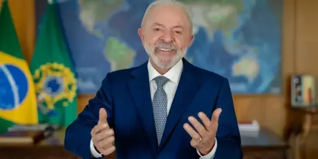 Isen&ccedil;&atilde;o do IR injeta R$ 28 bilh&otilde;es na economia, diz Lula