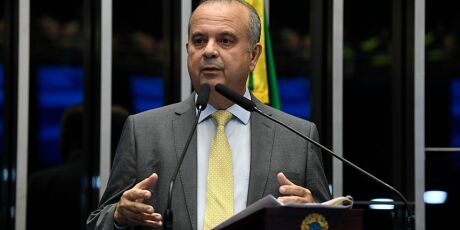 Fl&aacute;vio convida Uni&atilde;o e PP a apoi&aacute;-lo; partidos ficaram de maturar ideia