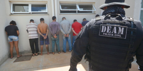 MS aumenta em 50% verba para policiais que 'lutam' contra viol&ecirc;ncia dom&eacute;stica