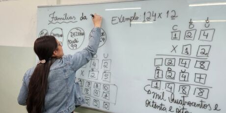 Concurso com sal&aacute;rio de R$ 7,5 mil para professores tempor&aacute;rios da REE tem gabarito divulgado