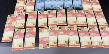 Dois s&atilde;o presos com notas de dinheiro falsas em MS