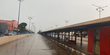 &Ocirc;nibus param pelo 2&ordm; dia e greve j&aacute; &eacute; a maior em 31 anos