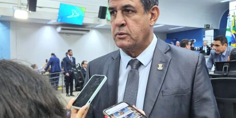 Em meio a greve, vereador sugere regulamenta&ccedil;&atilde;o de vans como transporte coletivo