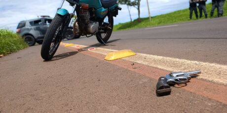 Motociclista reage a abordagem e acaba morto pelo Choque