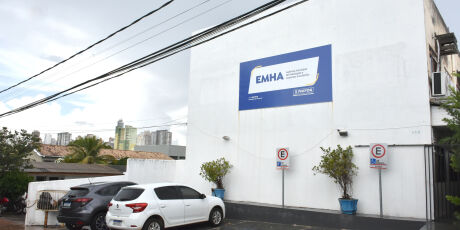 Emha garante que n&atilde;o h&aacute; como ter vantagem em programas habitacionais