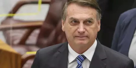 Bolsonaro pede autoriza&ccedil;&atilde;o ao STF para receber Tarc&iacute;sio e irm&atilde;o de Michelle na pris&atilde;o