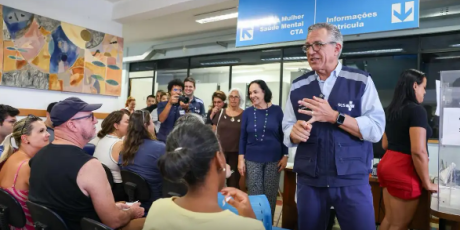 SUS vai vacinar profissionais de sa&uacute;de contra dengue em fevereiro