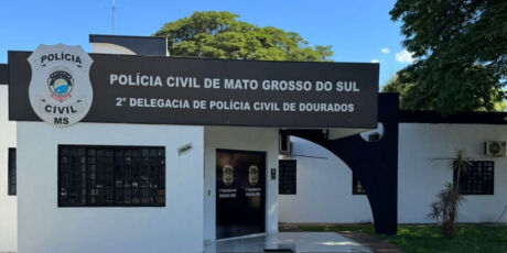 Dupla rouba fios de placas solares e causa preju&iacute;zo de R$ 250 mil