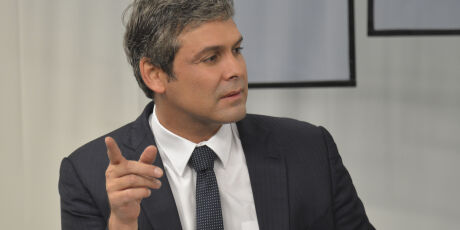 Petista pede &agrave; PF investiga&ccedil;&atilde;o de Nikolas e Bolsonaros por incita&ccedil;&atilde;o golpista