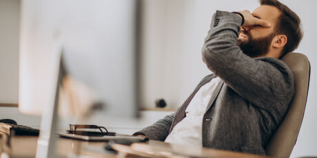 Sa&uacute;de mental: afastamento por transtornos mentais cresce 143% no Brasil