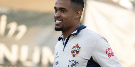 Internacional confirma a contrata&ccedil;&atilde;o do centroavante Alerrandro por empr&eacute;stimo at&eacute; o fim do ano