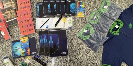 MS inicia distribui&ccedil;&atilde;o de kits escolares e uniformes para rede de ensino