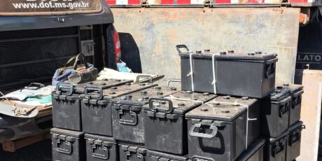 DOF apreende maconha "ice" escondida em carca&ccedil;as de bateria
