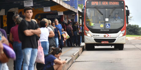 Prefeitura inicia plano para avaliar interven&ccedil;&atilde;o no transporte coletivo