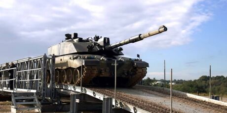 Ex&eacute;rcito deve fazer "ponte de guerra" para substituir ponte que caiu no Rio do Peixe