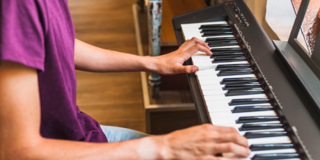 Prefeitura abre inscri&ccedil;&otilde;es para cursos gratuitos de teclado e saxofone