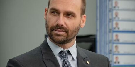 STF forma maioria para liberar emendas de Ramagem e Eduardo a suplentes; Zambelli fica de fora