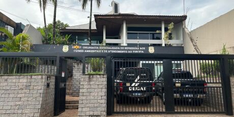 Dois suspeitos s&atilde;o presos por aliciamento de turistas