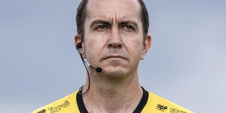 Quem &eacute; Eduardo da Cruz, &aacute;rbitro assistente sul-mato-grossense contratado pela CBF