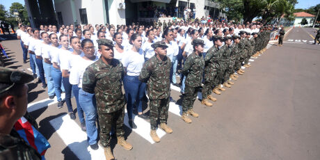 Pela 1&ordf; vez na hist&oacute;ria, 108 mulheres ingressam como soldados nas For&ccedil;as Armadas