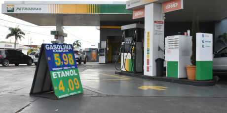 Enquanto diesel sobe, etanol cai R$ 0,05 por litro em MS