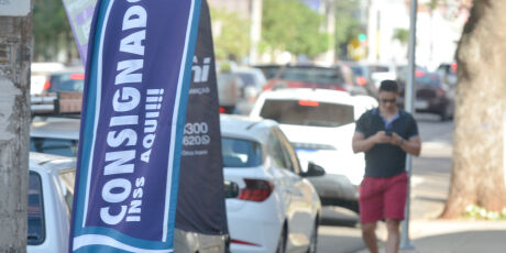 Serasa: empr&eacute;stimo consignado &eacute; utilizado por funcion&aacute;rios em 65% das empresas privadas