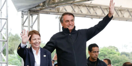 Tereza Cristina disse que se for convidada para ser vice de Fl&aacute;vio, ir&aacute; "pensar" 