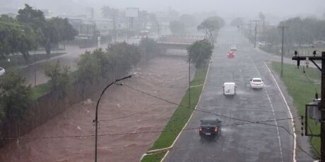 Volume de chuva em fevereiro fica acima da m&eacute;dia hist&oacute;rica em MS