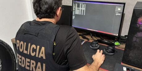 Opera&ccedil;&atilde;o contra crimes de abuso sexual infantil na internet tem alvos em MS