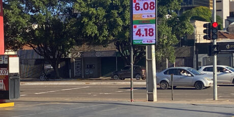 Sem justificativa, gasolina subiu 16 centavos ap&oacute;s in&iacute;cio da guerra no Ir&atilde;