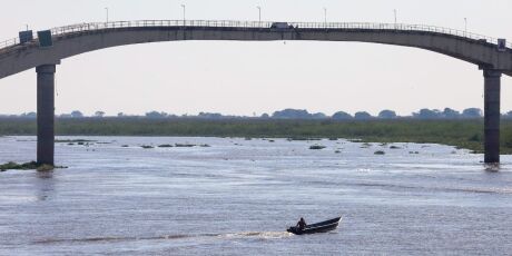 Governo condiciona concess&atilde;o da hidrovia do Paraguai &agrave; proibi&ccedil;&atilde;o de dragagem no Pantanal