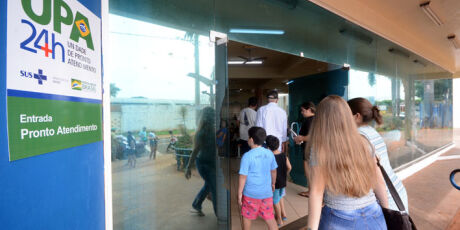 Ataque em UPA deixa enfermeiro com dedo quebrado em Campo Grande