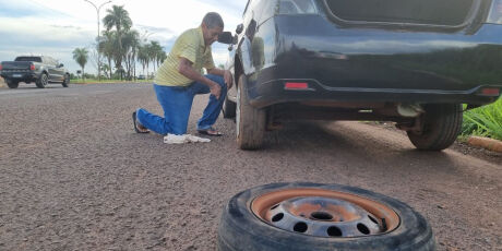 Projeto quer obrigar motoristas a usarem coletes contra acidentes