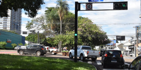 Nova regra pro&iacute;be acesso &agrave; Rua Bahia pela Afonso Pena a partir de hoje