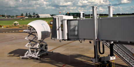 Aeroporto de Campo Grande ter&aacute; tr&ecirc;s novas pontes de embarque a partir de quarta-feira
