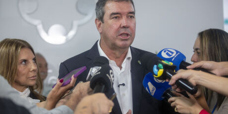 Riedel apoia gest&atilde;o terceirizada em unidades de sa&uacute;de de Campo Grande
