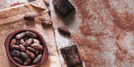 Aprenda sobre as diferen&ccedil;as de cada chocolate e confira op&ccedil;&otilde;es de receitas saud&aacute;veis para a P&aacute;scoa