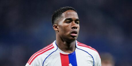 Endrick &eacute; criticado por t&eacute;cnico do Lyon ap&oacute;s 4&ordm; jogo seguido sem gols: 'Espero mais dele'