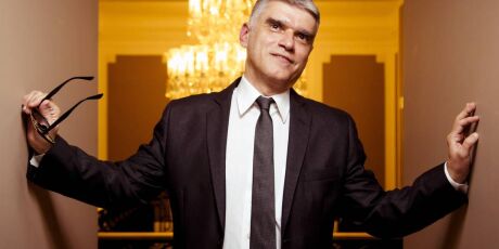 Entre Costuras e CuLtura: Entrevista exclusiva com o maior historiador de moda do pa&iacute;s Jo&atilde;o Braga