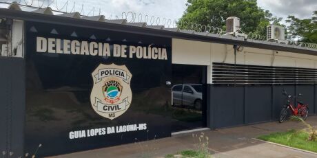 Idosa tenta matar companheiro com machado ap&oacute;s supostas agress&otilde;es