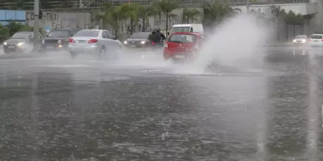Inmet emite alerta de tempestades na maioria do Brasil at&eacute; ter&ccedil;a-feira