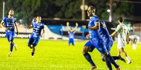 Ivinhema vence o Oper&aacute;rio e se mant&eacute;m na zona de classifica&ccedil;&atilde;o 