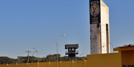 MP d&aacute; ultimato para empresa acusada de fornecer 'comida azeda' a presos e policiais