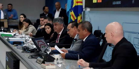 C&acirc;mara ignora lei e aprova doa&ccedil;&atilde;o de &aacute;rea da Uni&atilde;o para residencial de luxo