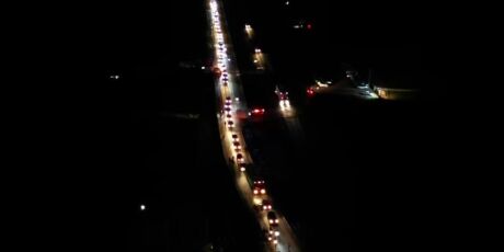 BR-262 tem congestionamento quil&oacute;metrico para show do Guns N' Roses