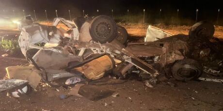 Ultrapassagem na 'rota do tr&aacute;fico' termina com dois mortos