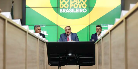 Governo lan&ccedil;a plataforma para facilitar obten&ccedil;&atilde;o da CNH