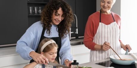 Conhe&ccedil;a a hist&oacute;ria da origem do Dia das M&atilde;es e confira tr&ecirc;s receitas especiais para a data