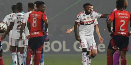 Conmebol decreta vit&oacute;ria por 3 a 0 ao Flamengo ap&oacute;s jogo cancelado na Libertadores