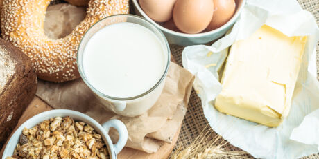 Nutricionista explica quais nutrientes n&atilde;o podem faltar no caf&eacute; da manh&atilde; e ensina combina&ccedil;&otilde;es